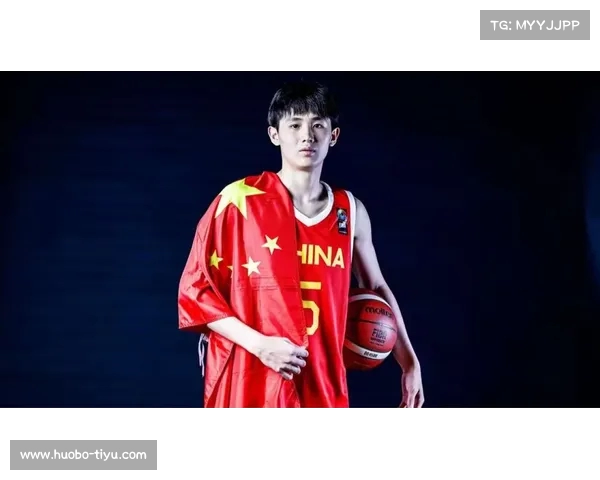 劲爆时刻!李悦洲侧翼加长三分压哨命中,球场上演绝杀绝技 劲爆时刻!李悦洲侧翼加长三分压哨命中,球场上演绝杀绝技